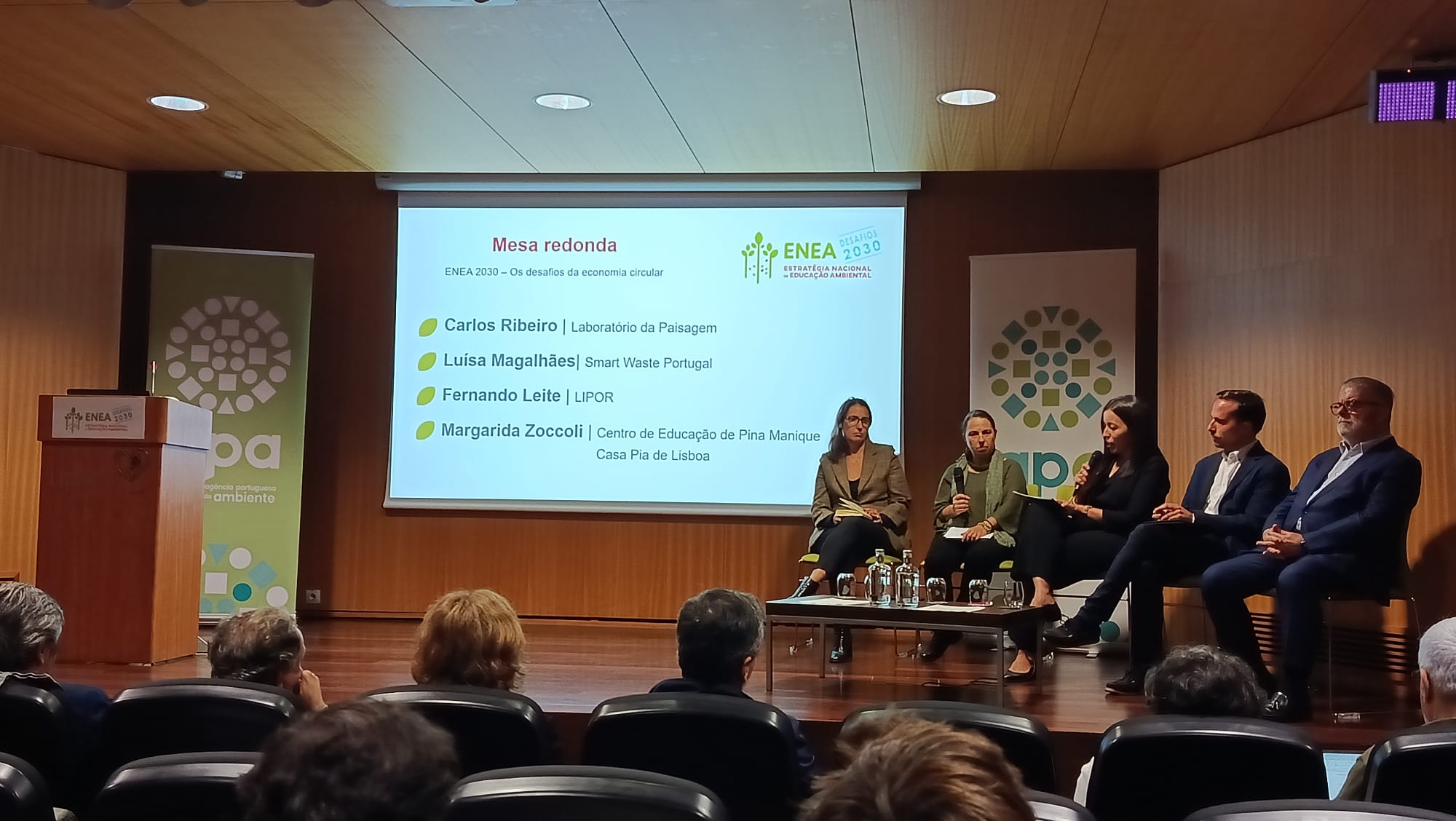 Participantes da mesa redonda